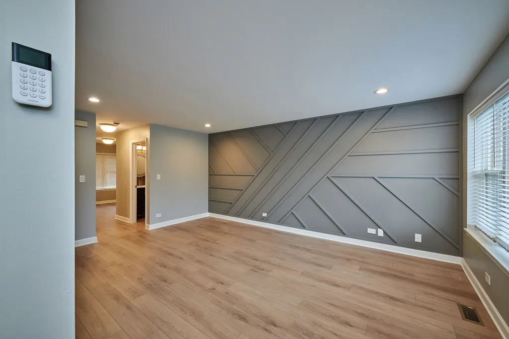 1506 East 72nd Place Chicago IL 60619