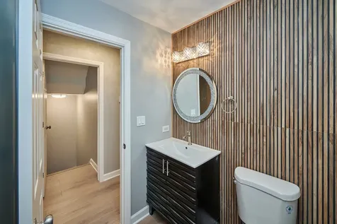 1506 East 72nd Place Chicago IL 60619