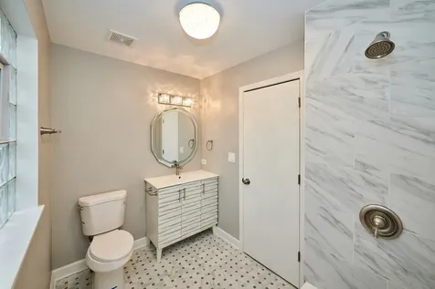 1506 East 72nd Place Chicago IL 60619