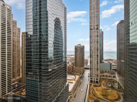 512 North Mcclurg Court Chicago IL 60611