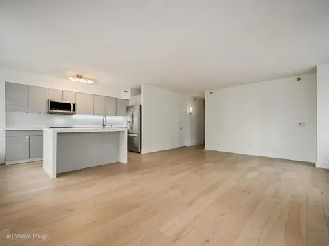 512 North Mcclurg Court Chicago IL 60611