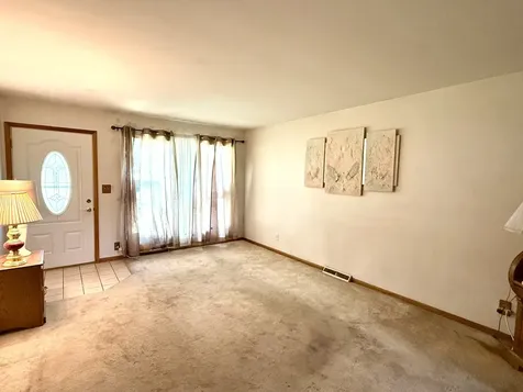408 Princeton Drive North Aurora IL 60542