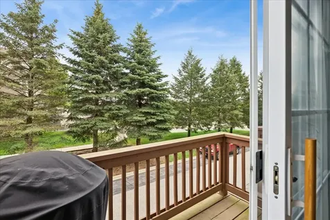 140 Station Park Circle Grayslake IL 60030