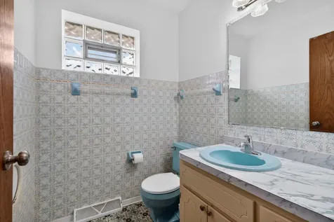 9700 West 58th Street Countryside IL 60525