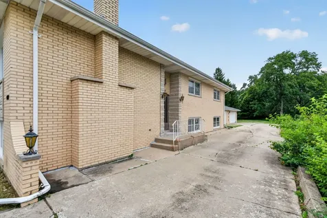 9700 West 58th Street Countryside IL 60525