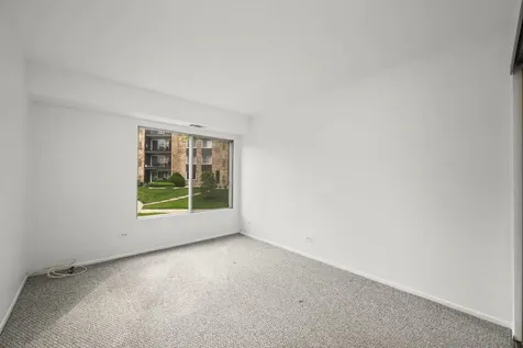 1103 South Hunt Club Drive Mount Prospect IL 60056