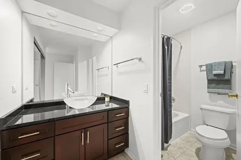 1103 South Hunt Club Drive Mount Prospect IL 60056