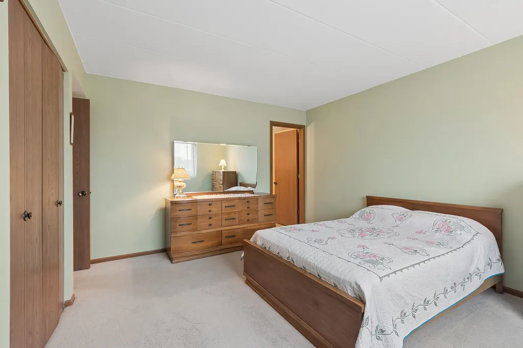 8826 West 140th Street Orland Park IL 60462