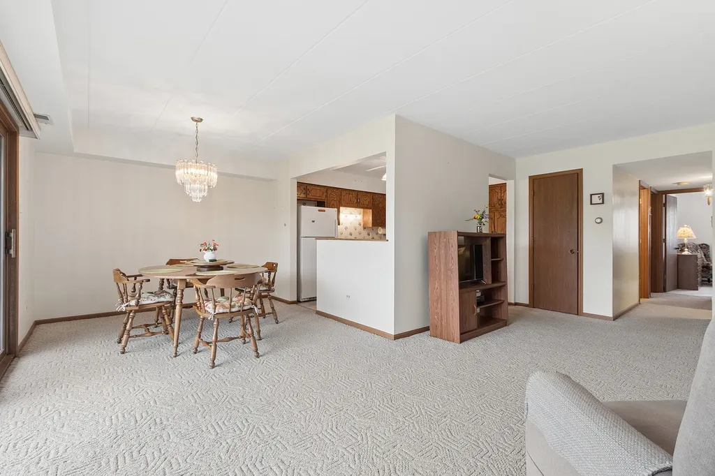 8826 West 140th Street Orland Park IL 60462