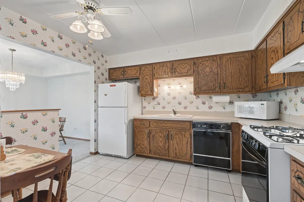 8826 West 140th Street Orland Park IL 60462