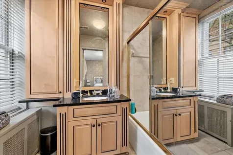 3750 North Lake Shore Drive Chicago IL 60613