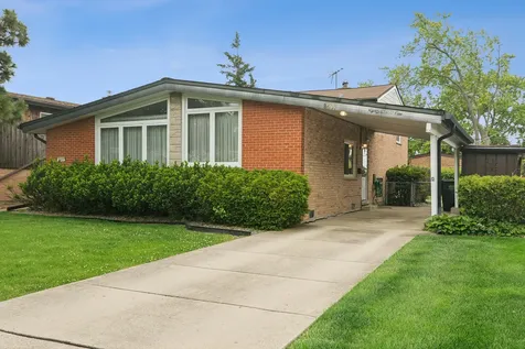 8501 West Normal Avenue Niles IL 60714