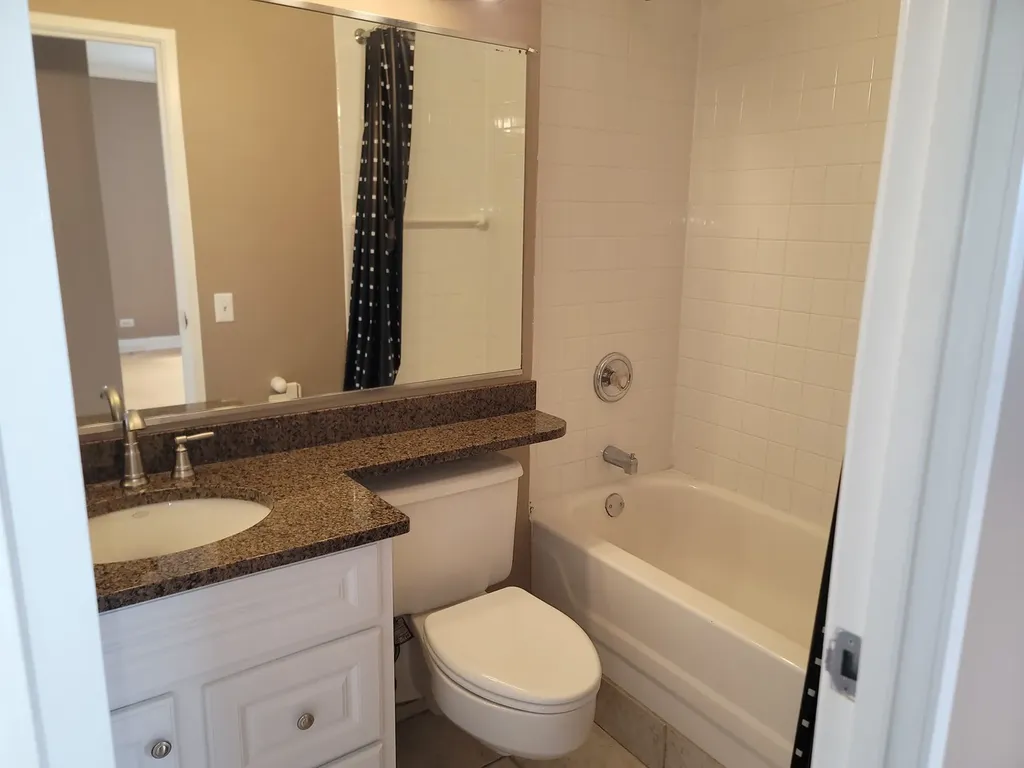 3660 North Lake Shore Drive Chicago IL 60613