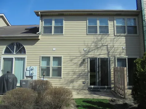 938 Ridgefield Lane Wheeling IL 60090