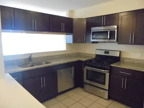 938 Ridgefield Lane Wheeling IL 60090