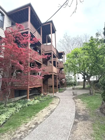346 North Austin Boulevard Oak Park IL 60302