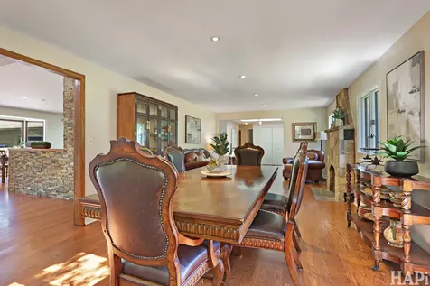 15192 West Rockland Road Libertyville IL 60048
