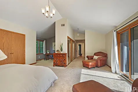 15192 West Rockland Road Libertyville IL 60048