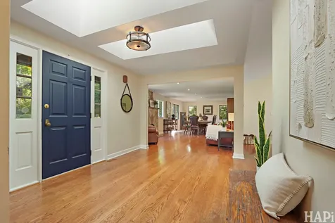 15192 West Rockland Road Libertyville IL 60048