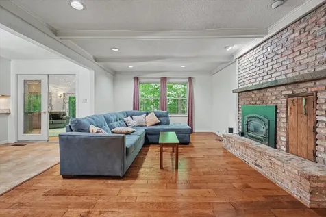48 South Shorewood Drive Danville IL 61832