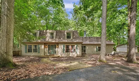 48 South Shorewood Drive Danville IL 61832