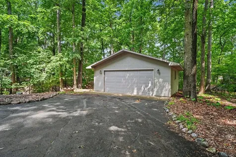 48 South Shorewood Drive Danville IL 61832