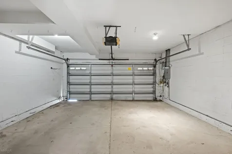 1507 West Chestnut Street Chicago IL 60642