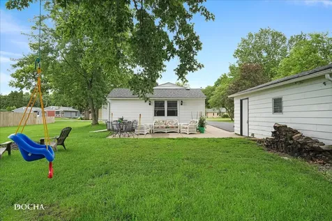 221 Boulevard Street Sandwich IL 60548