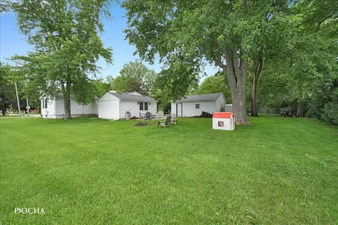 221 Boulevard Street Sandwich IL 60548