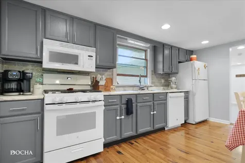 221 Boulevard Street Sandwich IL 60548