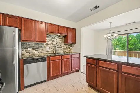 5235 Rockpointe Court Gurnee IL 60031