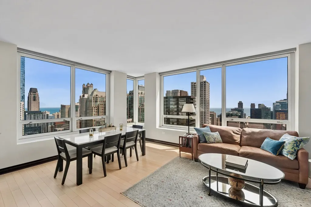 33 West Ontario Street Chicago IL 60654