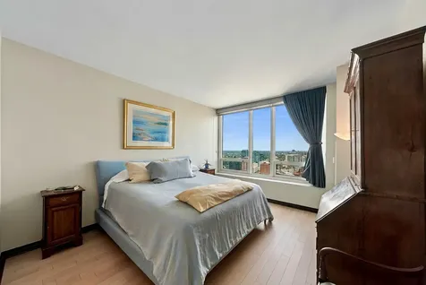 33 West Ontario Street Chicago IL 60654