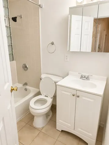 1014 Garnett Place Evanston IL 60201