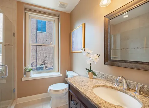 1445 North Mohawk Street Chicago IL 60610