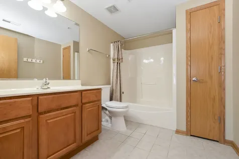 16611 Liberty Circle Orland Park IL 60467