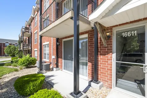 16611 Liberty Circle Orland Park IL 60467