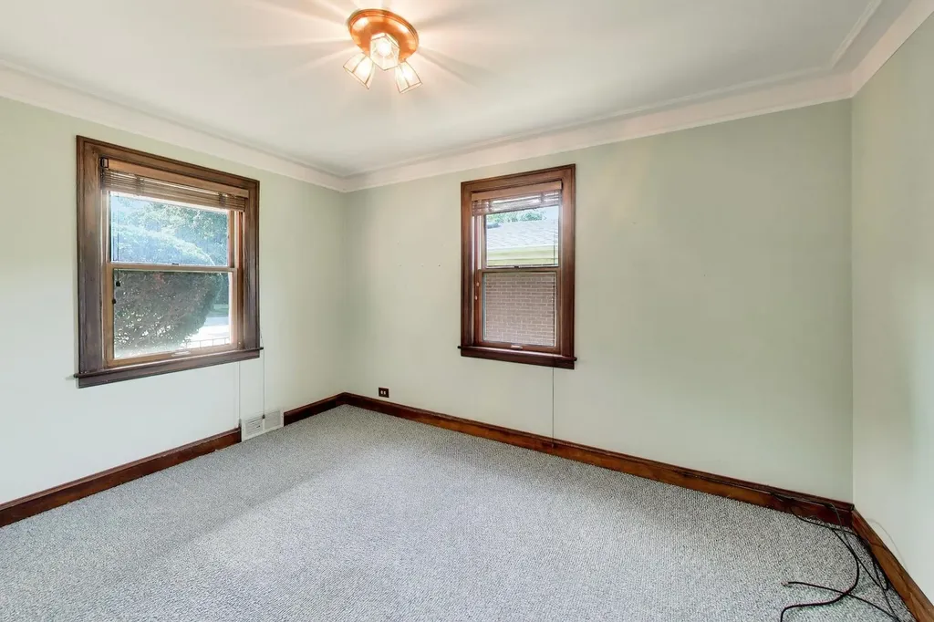 1216 South Lincoln Avenue Park Ridge IL 60068
