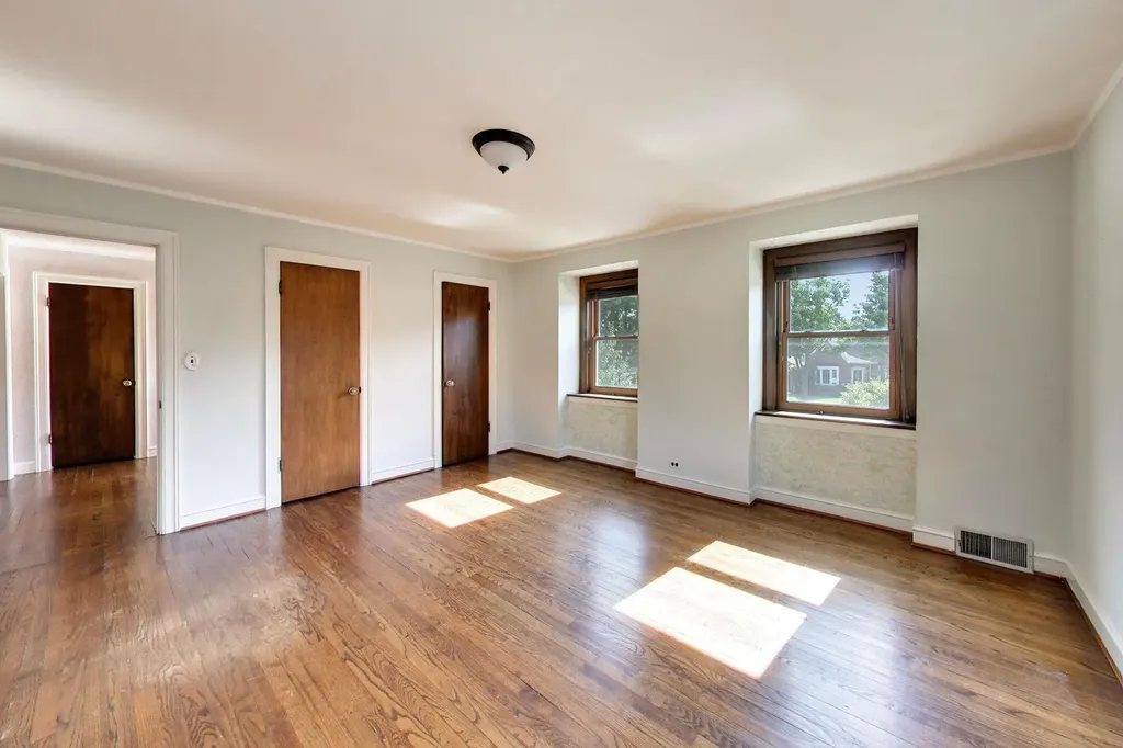 1216 South Lincoln Avenue Park Ridge IL 60068