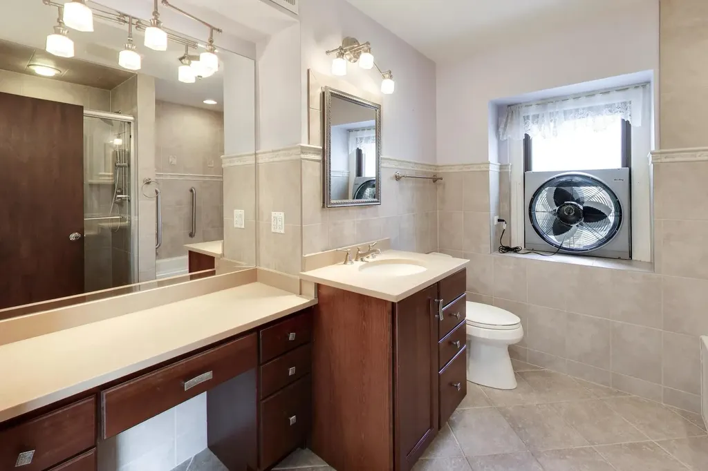 1216 South Lincoln Avenue Park Ridge IL 60068