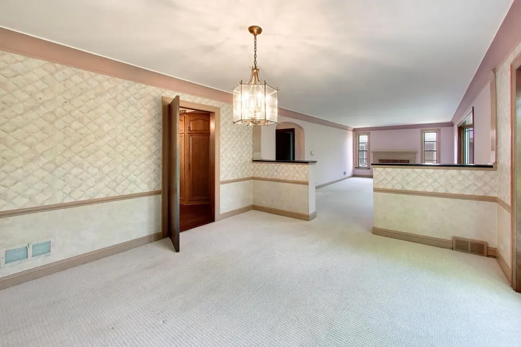1216 South Lincoln Avenue Park Ridge IL 60068