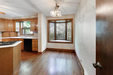 1216 South Lincoln Avenue Park Ridge IL 60068