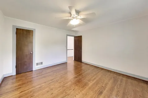 1216 South Lincoln Avenue Park Ridge IL 60068