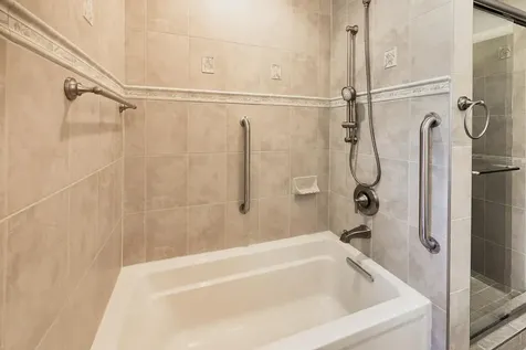 1216 South Lincoln Avenue Park Ridge IL 60068