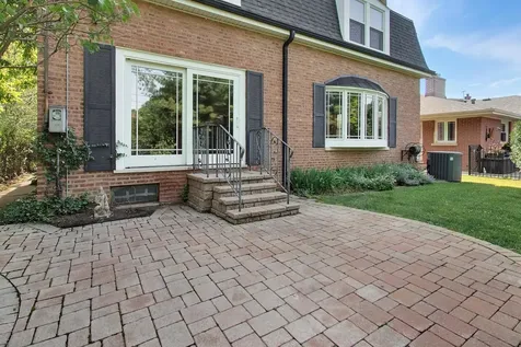 1216 South Lincoln Avenue Park Ridge IL 60068