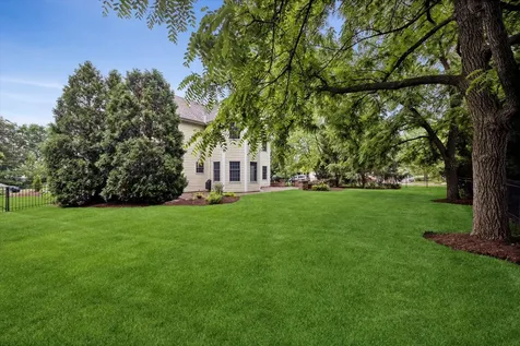 1729 Wiesbrock Lane Batavia IL 60510