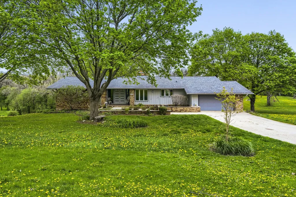 6500 Rowland Road Huntley IL 60142