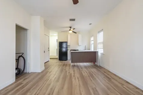1116 West 19th Street Chicago IL 60608