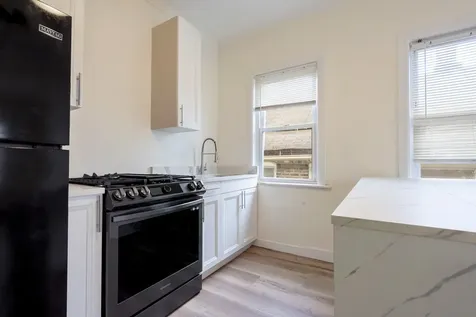 1116 West 19th Street Chicago IL 60608