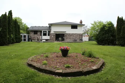 17131 Yates Street South Holland IL 60473